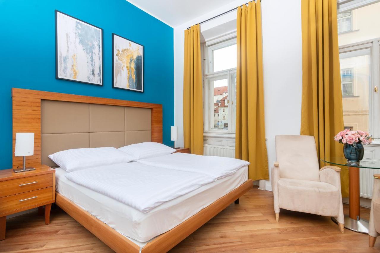 Moonlight Apartments Old Town Prag Dış mekan fotoğraf